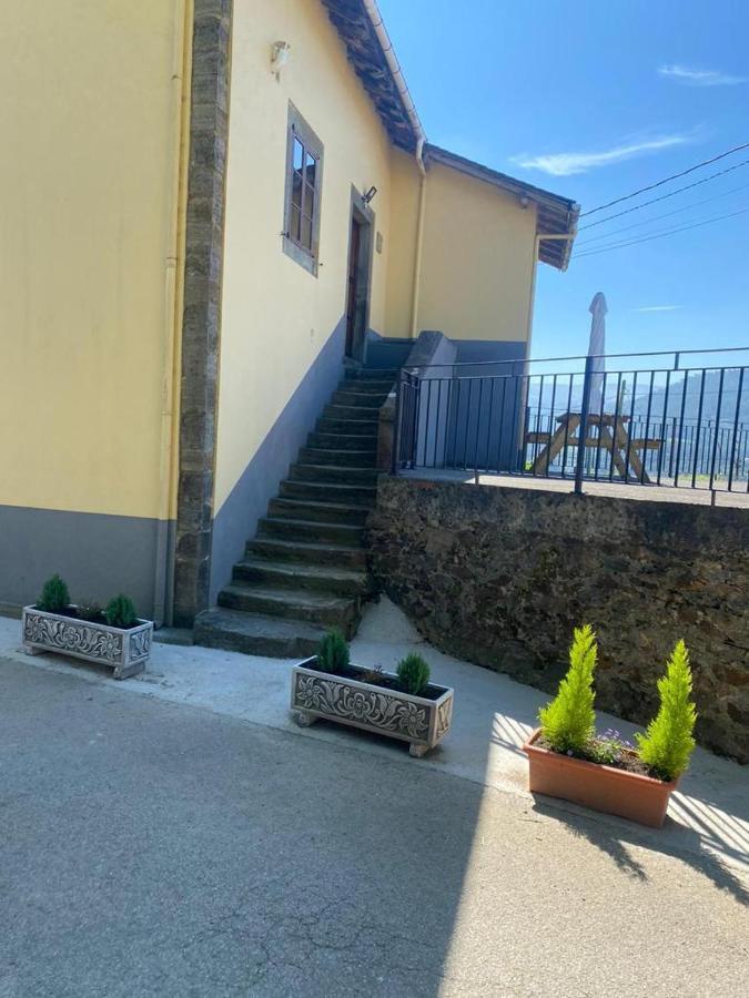 فيلا Casa Ezequiel Trevías المظهر الخارجي الصورة